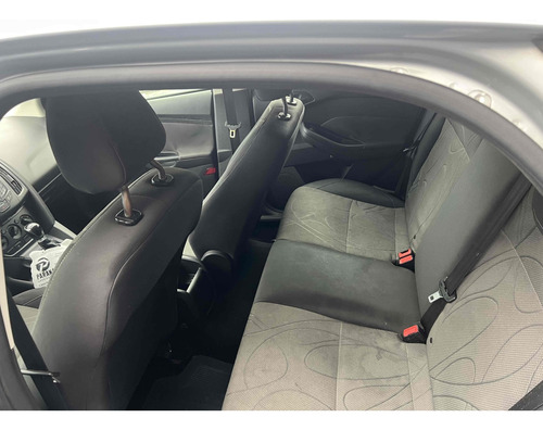 Ford Focus 1.6 S 16V FLEX 4P MANUAL