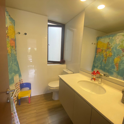 Espectacular Duplex 4 Dorm. A Pasos De Colegios.