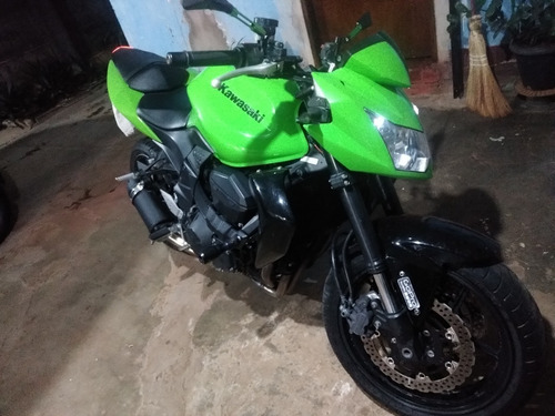 Moto Kawasaki Z 750 2011