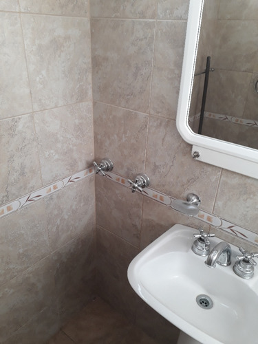 Casa En Venta En Lanús Oeste