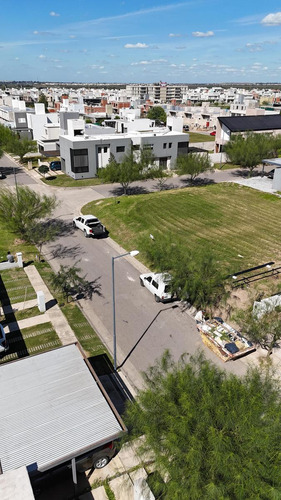 Venta De Terreno En Docta Primera Etapa. Esquina Apto 3 Unid