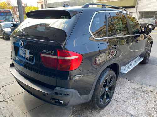 BMW X5 4.8 Is Premium