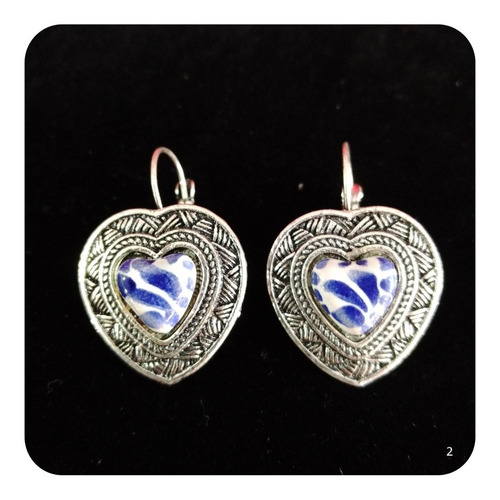 Imagen 2 de 2 de Aretes De Talavera Poblana Azul Con Metal Acero M2 Artesania