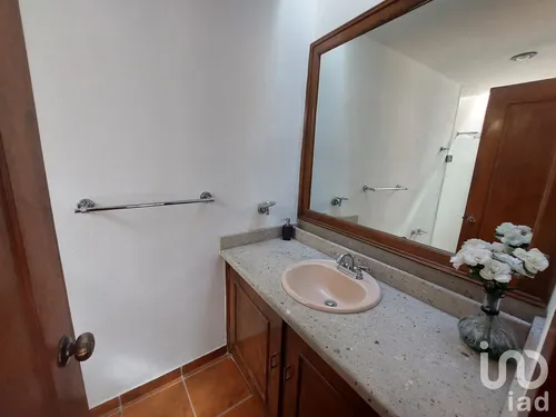 Venta Casa 5 Ambientes Jurica