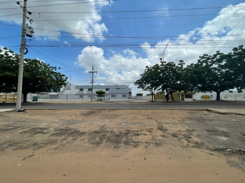 Imagen 17 de 18 de Ga-52 Zona Sur Galpón En Zona Industrial Sur Maracaibo
