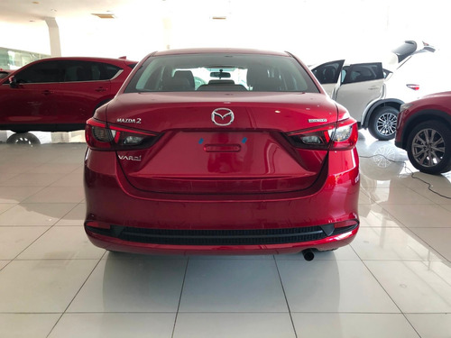 Mazda 2 Touring At 1.5 2022 Rojo Diamante