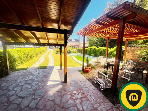 Casa En Venta - Bella Vista- Emprendimiento