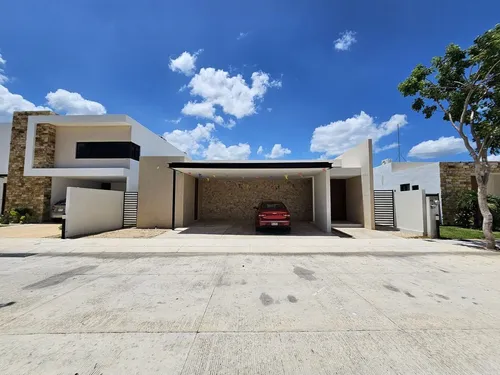 ¡una Planta! Casa En Venta En Zona Country Al Norte De Mérida