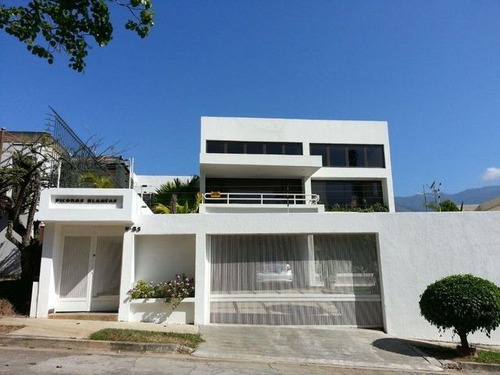 Imagen 1 de 17 de En Venta Casa Calle Cerrada Colinas De La California 22-3045