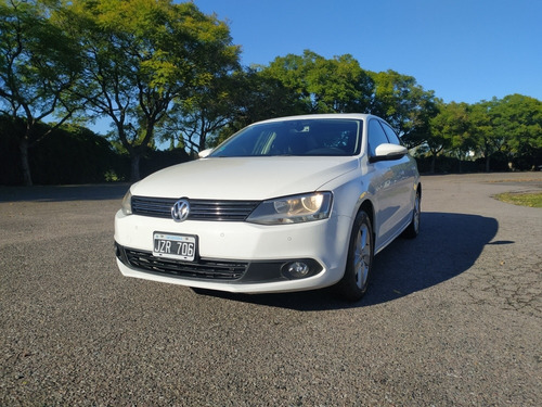 Volkswagen Vento 2.0 Tdi Dsg 140cv Luxury 2011