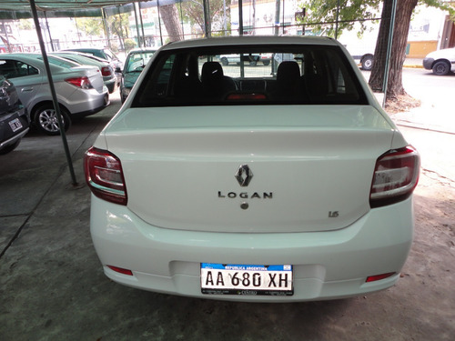 Imagen 5 de 9 de Renault Nuevo Logan Authentique Plus 1.6 2016