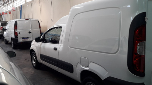 Imagem 7 de 10 de Fiat Fiorino 1.4 Evo 1.4 Basica 2018