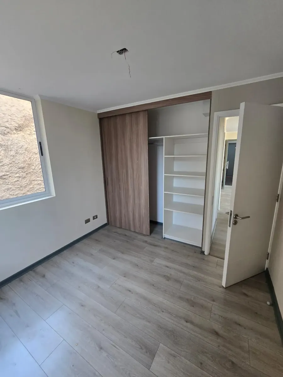 Imagen 4 de 13 de Departamento De Dos Dormitorios Y Dos Baños En Villa Alemana