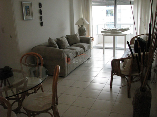 Imagen 2 de 28 de Apartamento En Venta En Punta Del Este, Playa Brava