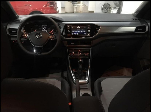 Imagen 6 de 8 de Volkswagen T-cross