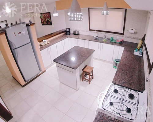 Imagen 7 de 16 de Venta De Casa 4 Ambientes En Chascomus (26360)