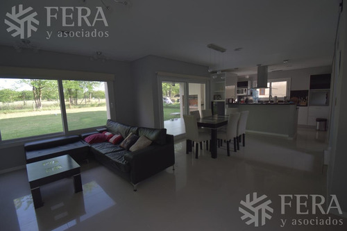 Imagen 3 de 21 de Venta De Casa 4 Ambientes En Fincas De Hudson (24255)
