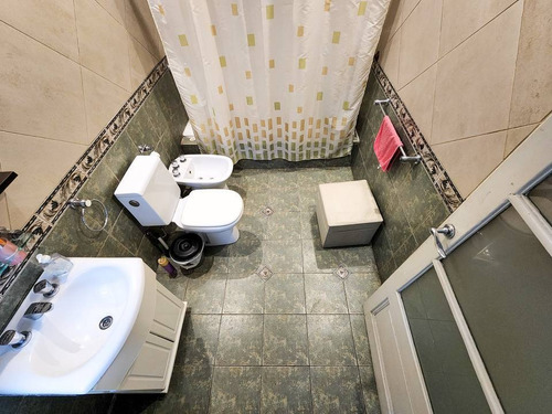 Imagen 25 de 30 de Venta De Ph 5 Amb Con Terraza Y Patio En Parque Avellaneda