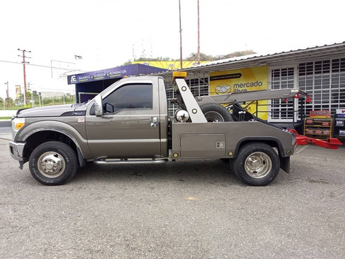 Imagen 2 de 10 de Ford F-350 Super Duty