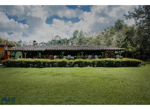 Confort, Espacio Y Naturaleza ¡tu Hogar Ideal Te ...(mls#253801)
