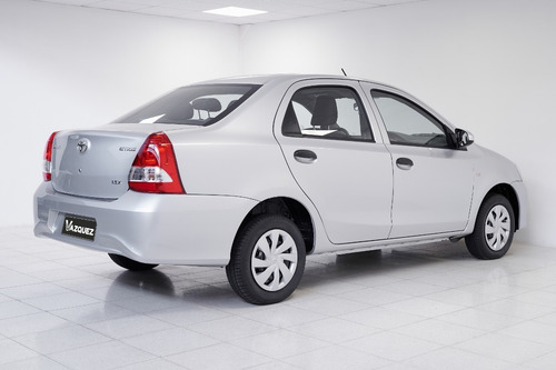 Toyota Etios Sedan 4p X 1.5 Mt My21 0km