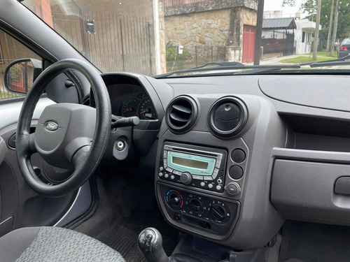 Ford Ka 1.6 Fly Viral 95cv 2013