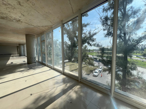 Venta De Oficina En Acceso Oeste Km41 Moreno Buenos Aires