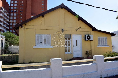 Casas Venta 4 Dormitorios Piriápolis