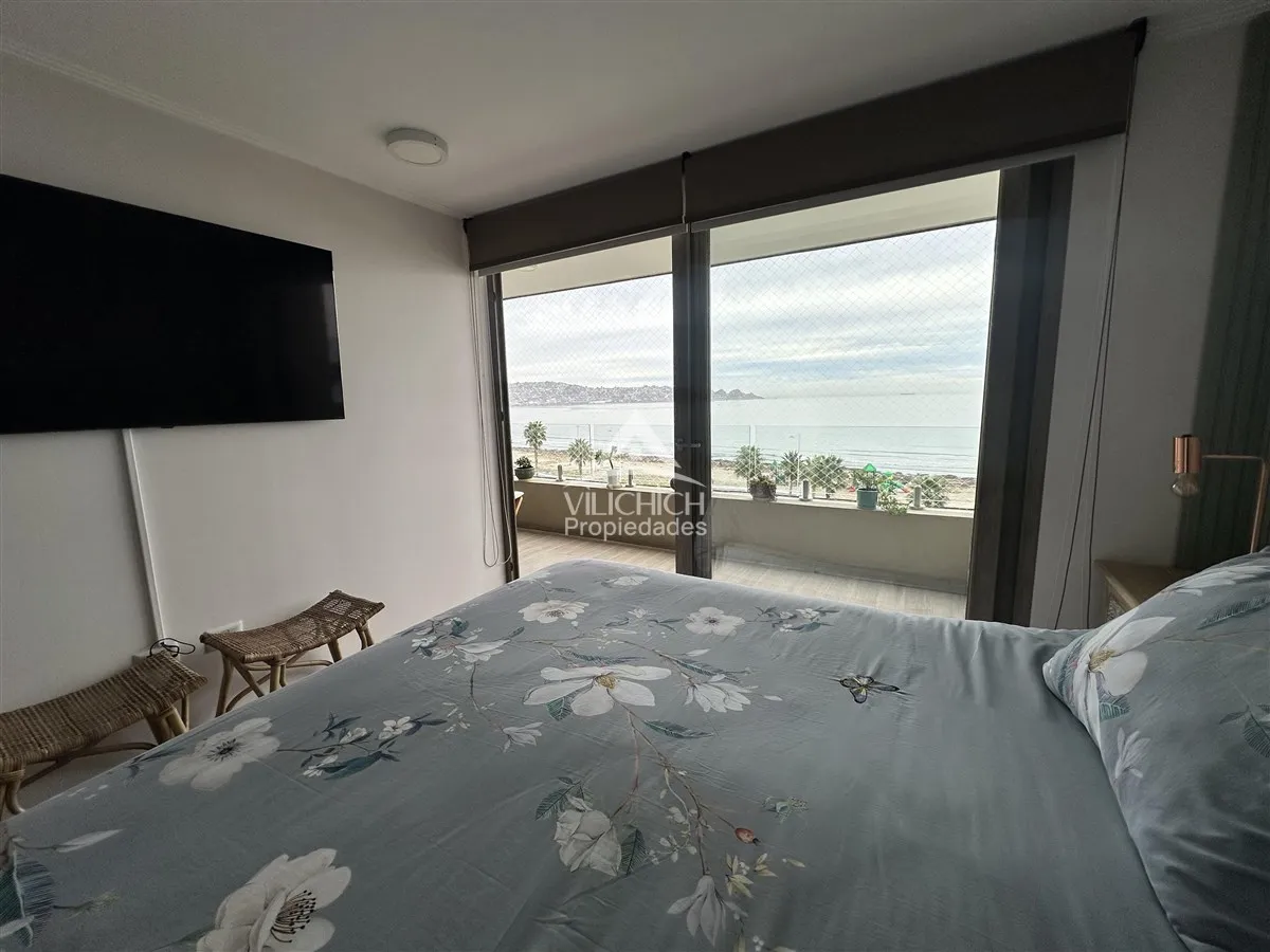 Imagen 4 de 21 de Departamento Amoblado En Venta De 3 Dorm. En Avda. Costanera