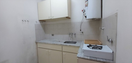 Imagen 14 de 30 de Venta Oficina Con 2 Cocheras - Cocina -baño Propio