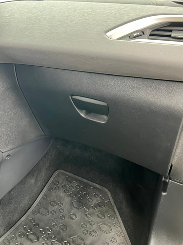 Peugeot 208 1.6 Allure