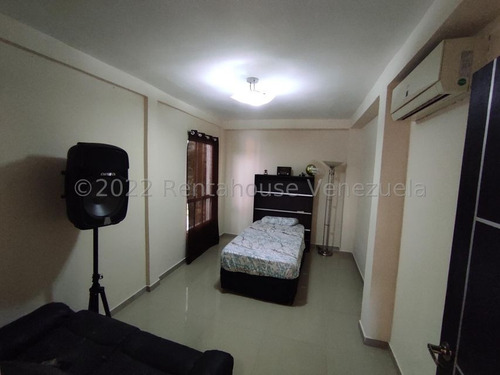 Imagen 2 de 14 de Marol Rentahouse Vende Townhouse En Manantial Naguanagua 22-20482