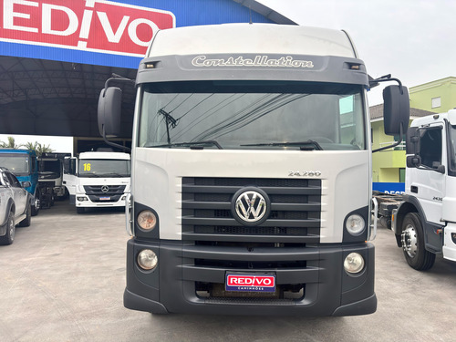 Volkswagen 24-280 Constellation