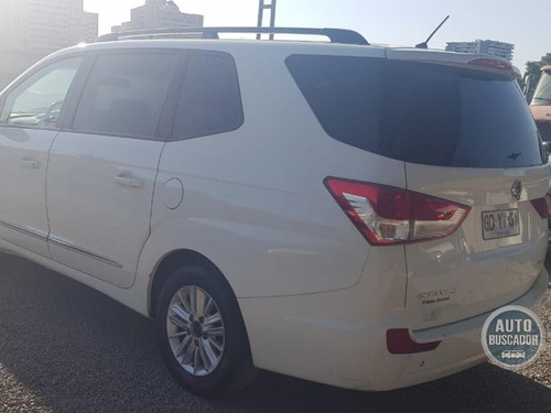 Ssangyong Stavic 2014