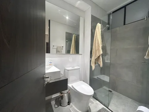 Apartamento En Venta En La Carolina. Cod V16121