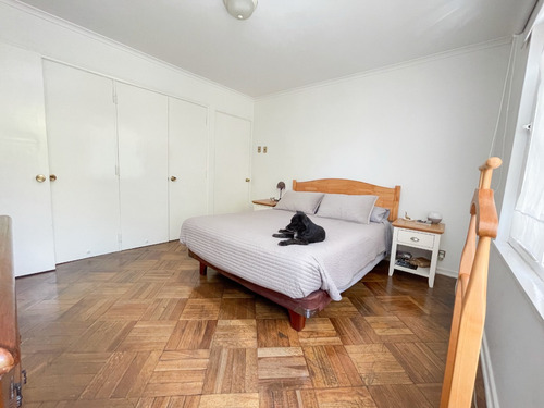 Departamento-casa Con Goce Exclusivo De Terreno En Ñuñoa