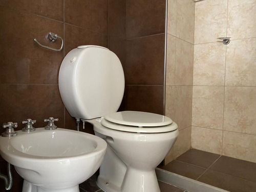 Imagen 11 de 13 de Venta Departamento 1 Dormitorio C/ Balcón En Alberdi