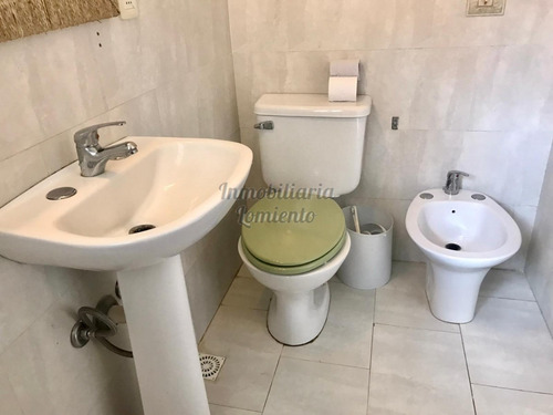 Venta Casa 4 Dormitorios Y Servicio Barrio Lugano - Ref: 1005