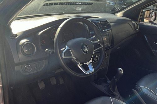 Renault Logan 4P INTENS L4/1.6 MAN