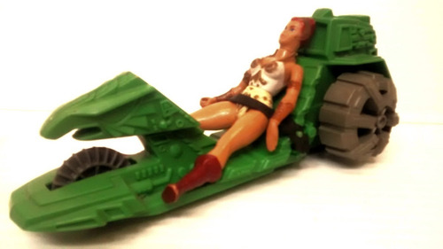 Heman Teela Y Vehiculo Vintage Amos Del Universo Grayskull (Usado)