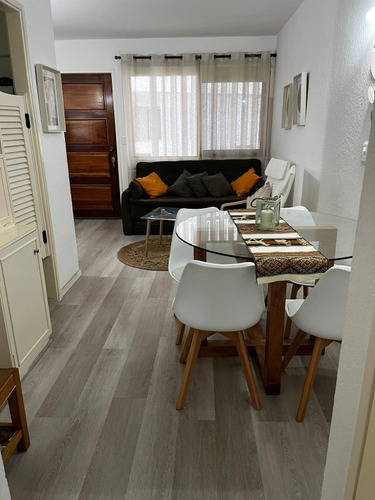 Alquiler Apartamento En Arcobaleno, Edificio Alfil, Punta