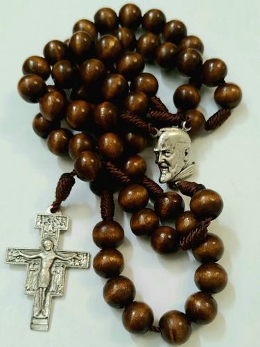 Rosario San Padre Pio, En Madera