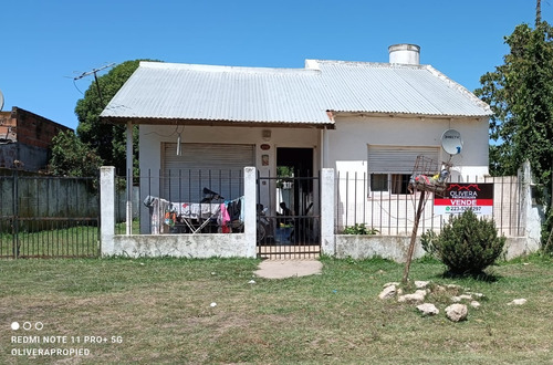 Miramar Casa 3 Amb. Lote Propio, Fondo Libre 