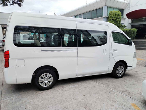 Nissan Urvan 2.5 15 Pas Amplia Aapack Seg Mt