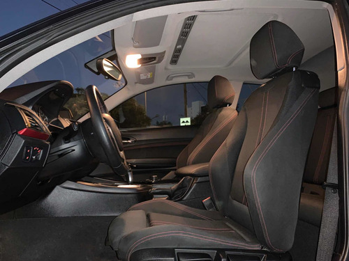 Imagen 10 de 12 de Bmw Serie 1 120i Sport Line At 2017