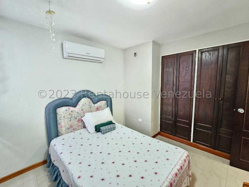 Moderna Casa En Venta Urb La Soledad 201 Mts2 Gjg 25-14518