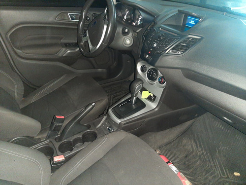 Ford Fiesta Kinetic 1.6 Se Plus Powershift 120cv