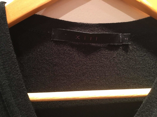 Pullover Saquito Marca Kill Color Negro Abotonado