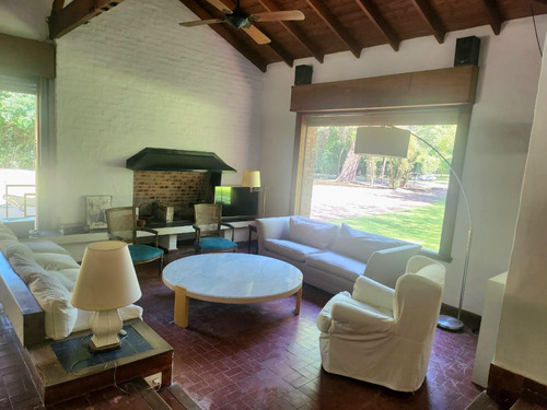Casa En Alquiler 5 Ambientes En El Golf Club Argentino