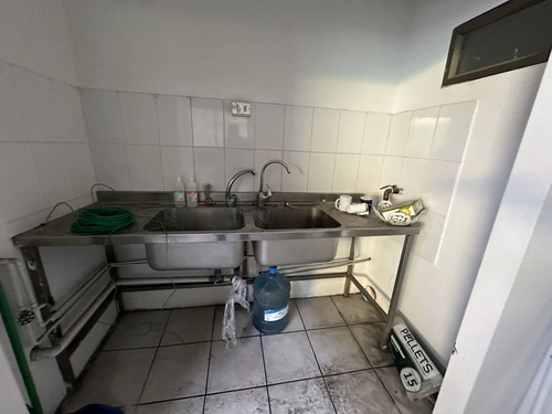 Arriendo! Gran Bodega Y Oficina, Parque Industrial, P. Montt